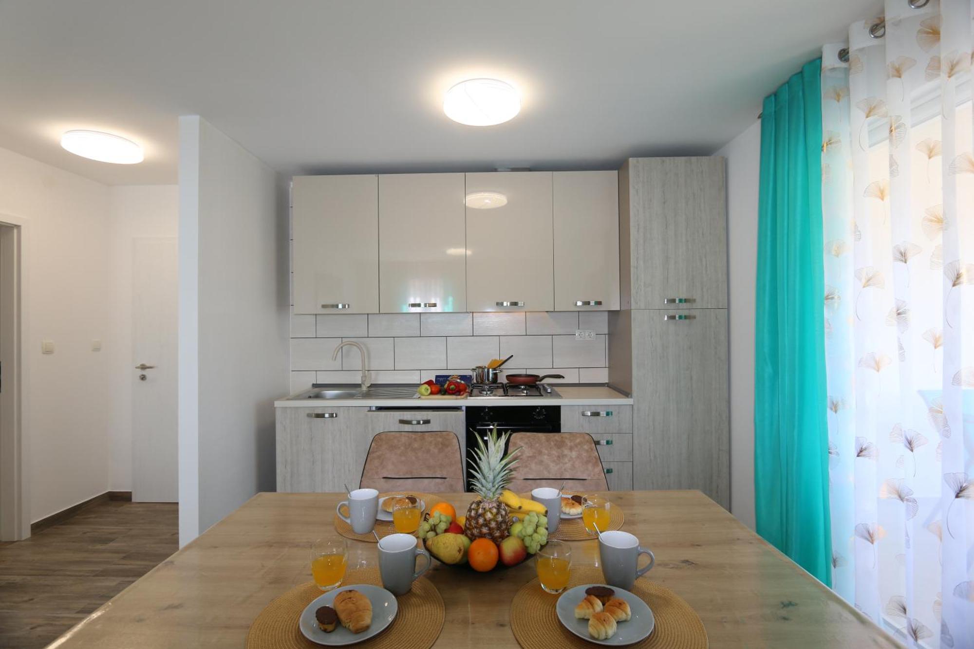 שילו Apartments Mirjana מראה חיצוני תמונה