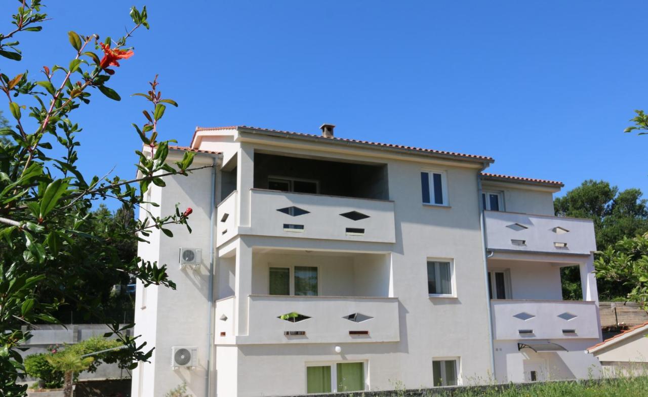 שילו Apartments Mirjana מראה חיצוני תמונה
