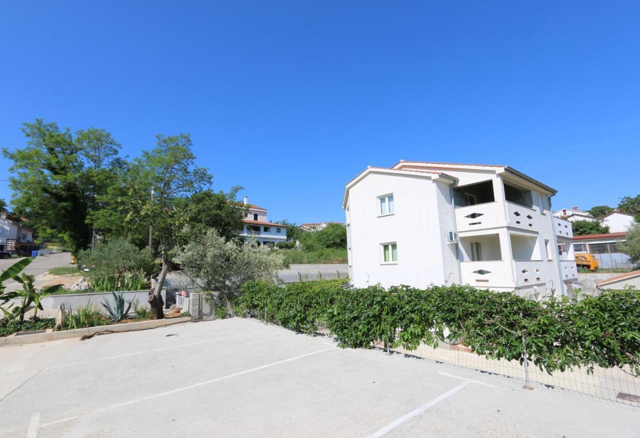שילו Apartments Mirjana מראה חיצוני תמונה